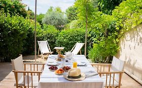 Les Canisses, magnifique appartement avec terrasse au cœur d'Uzès